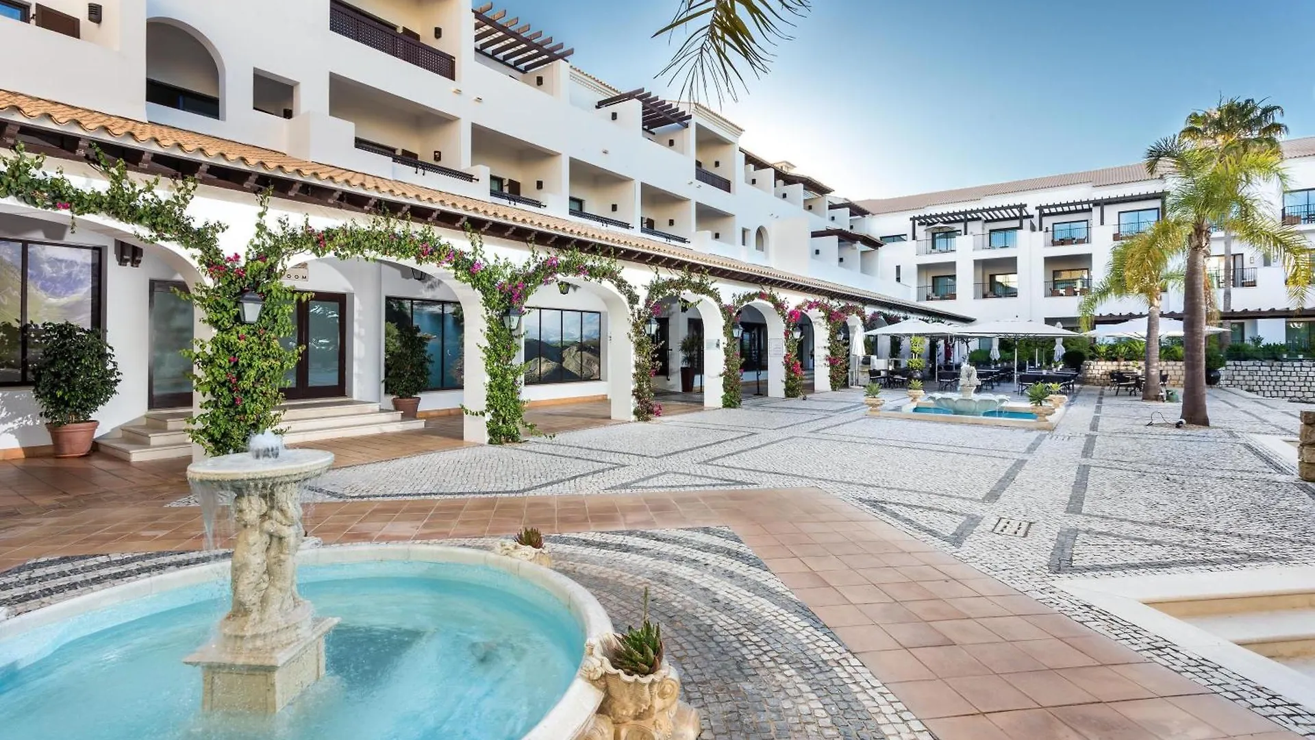 Pine Cliffs Hotel, A Luxury Collection Resort, Algarve Albufeira