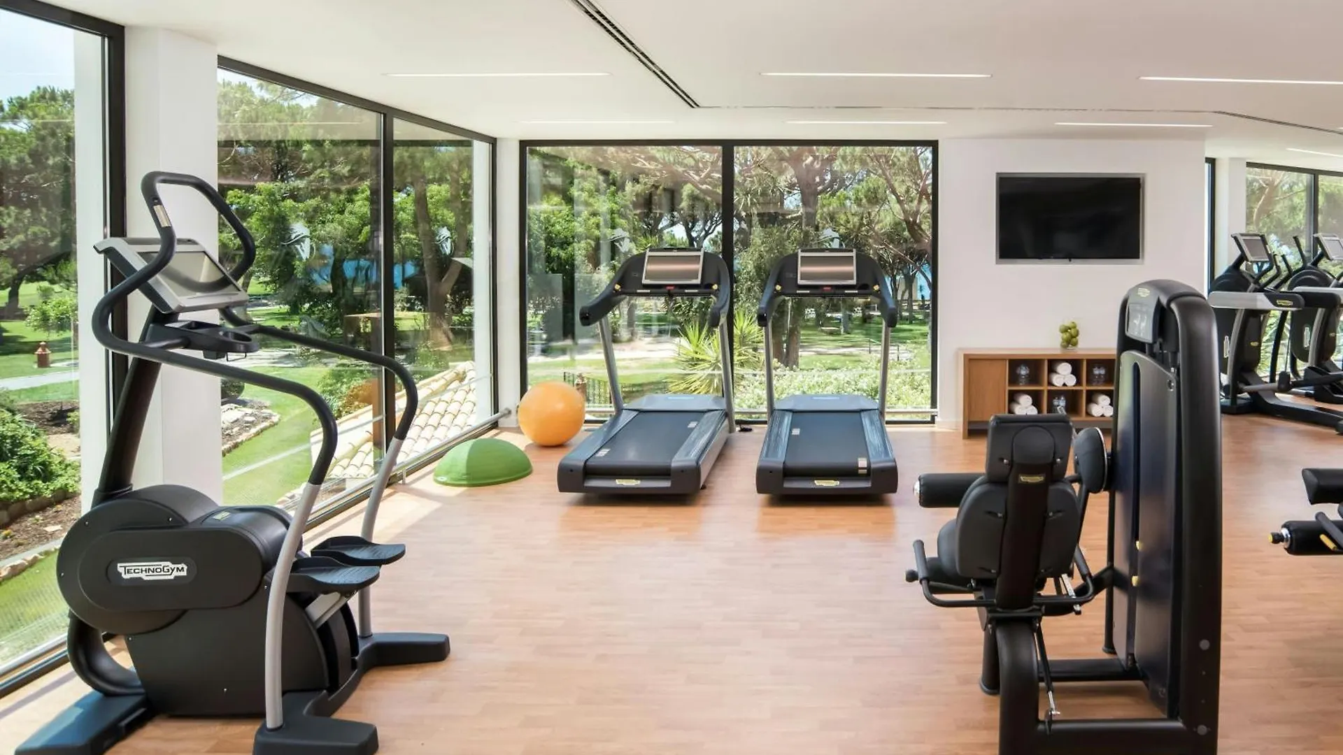 Pine Cliffs Hotel, A Luxury Collection Resort, Algarve Albufeira