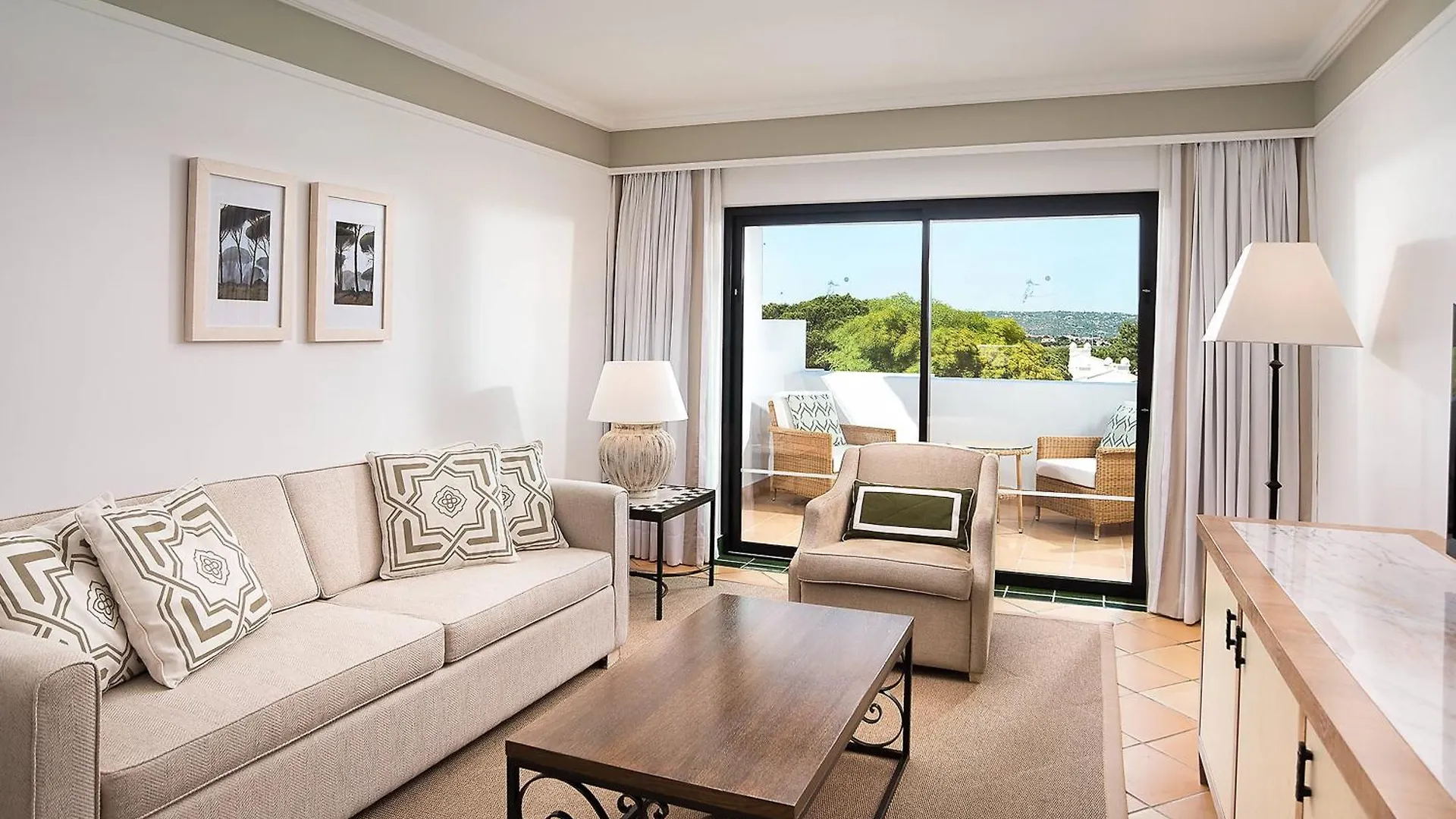 Pine Cliffs Hotel, A Luxury Collection Resort, Algarve 5*, Albufeira